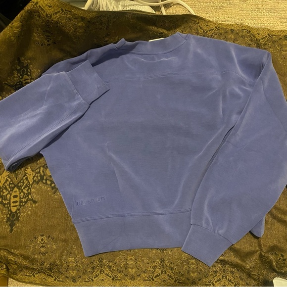 LUULEMON SOFTSTREME PERFECTLY OVERSIZED CROPPED CREW IN PSYCHIC - Picture 6 of 6